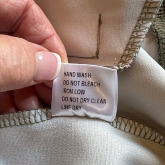 Darling Floral Bomber Jacket - Green and Pink size S - Picture 10 of 12